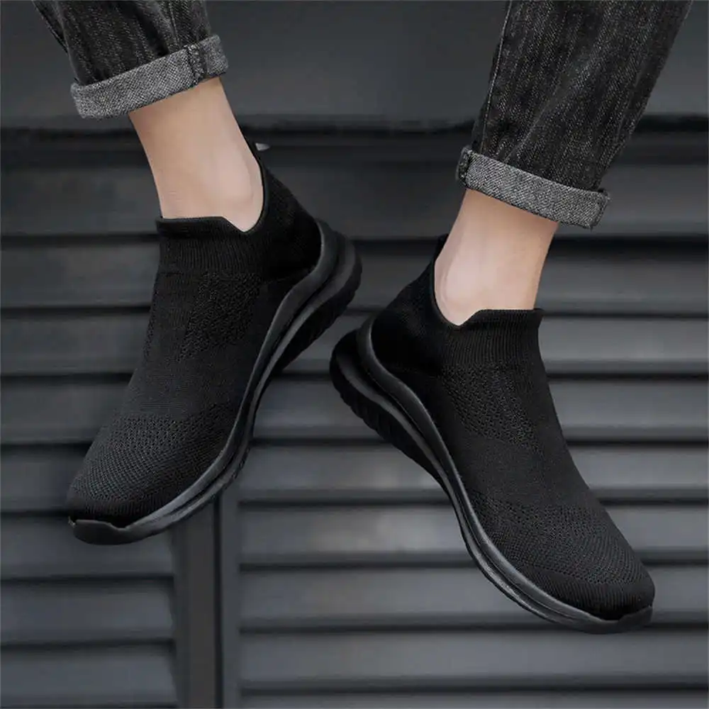 Street Fashion In Vietnam - Beige Soft New Novelty Tennis Shoes