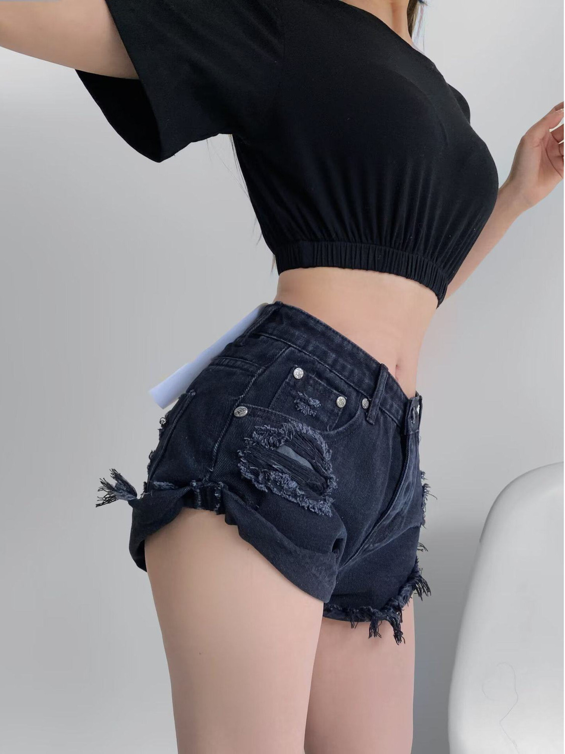 Distressed Jean Rip - Women's Low Waist Distressed Denim Shorts