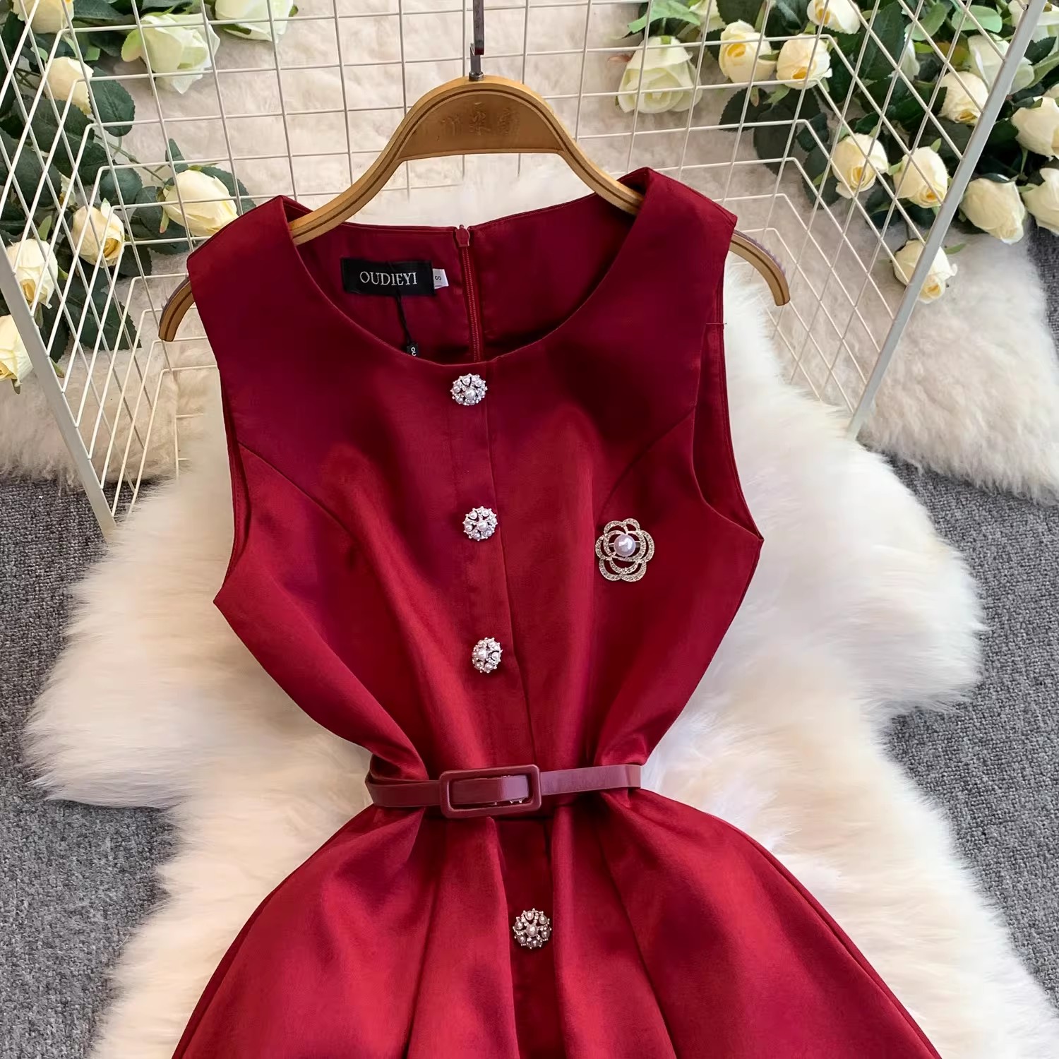 Fashion Runway Beeding A-line  - Street Fashion Runway ulasan dan harga