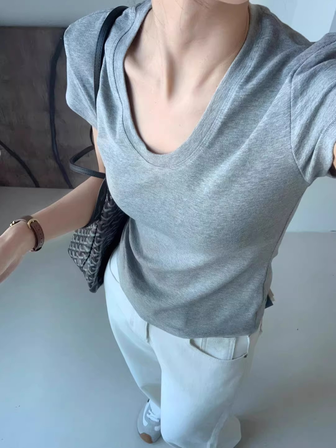 U-Neck Shoulder Short Sleeve T - Fashion Streetwear ulasan dan harga
