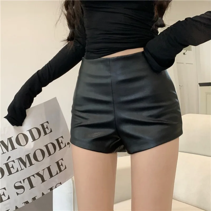 PU Leather Shorts Women Solid  - Street Fashion Korean Girl ulasan dan harga