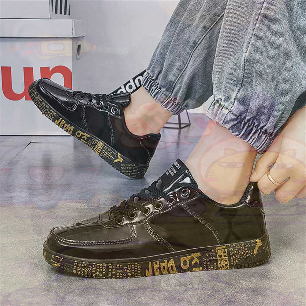 Round Foot Size 45 Sneakers Wh - Street Fashion In Vietnam ulasan dan harga